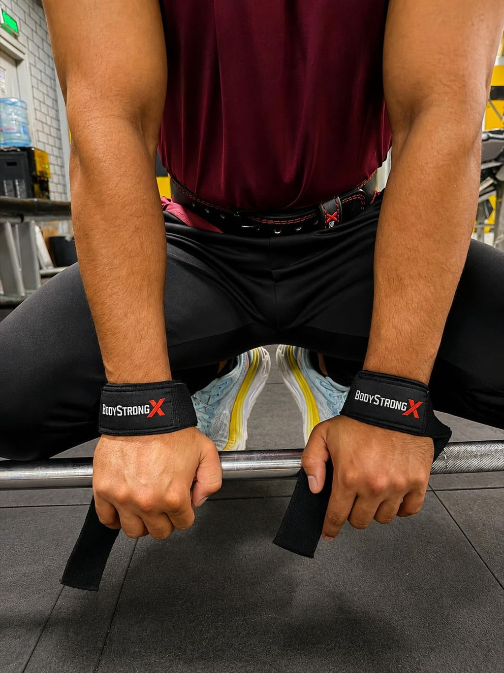 Weight Lifting Wrist Straps – Heavy Duty Cotton Lifting Straps with Neoprene Wrist Padding for Deadlifts, Pull Ups, Bodybuilding, Powerlifting, Strength Training & Gym Workouts (Black, Pair)